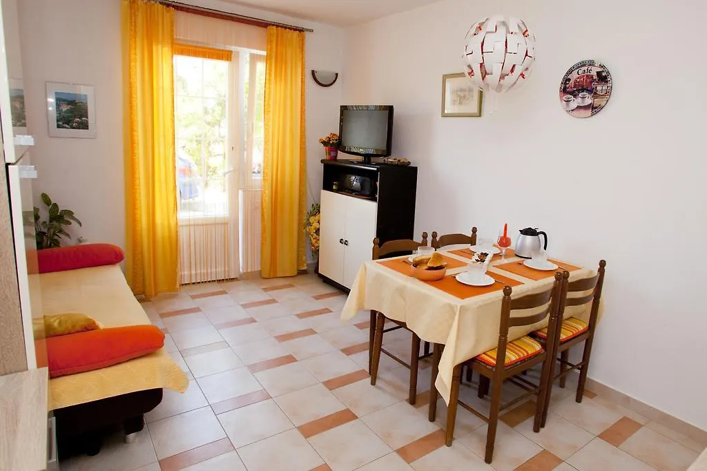 Apartments Marija Vrbnik  Chorvatsko